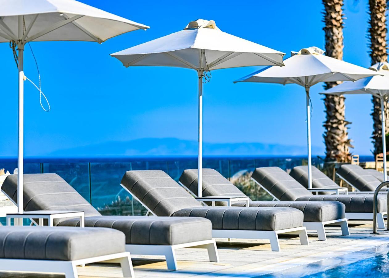 Saint George Hotel Chrisi Akti  Zewnętrze zdjęcie