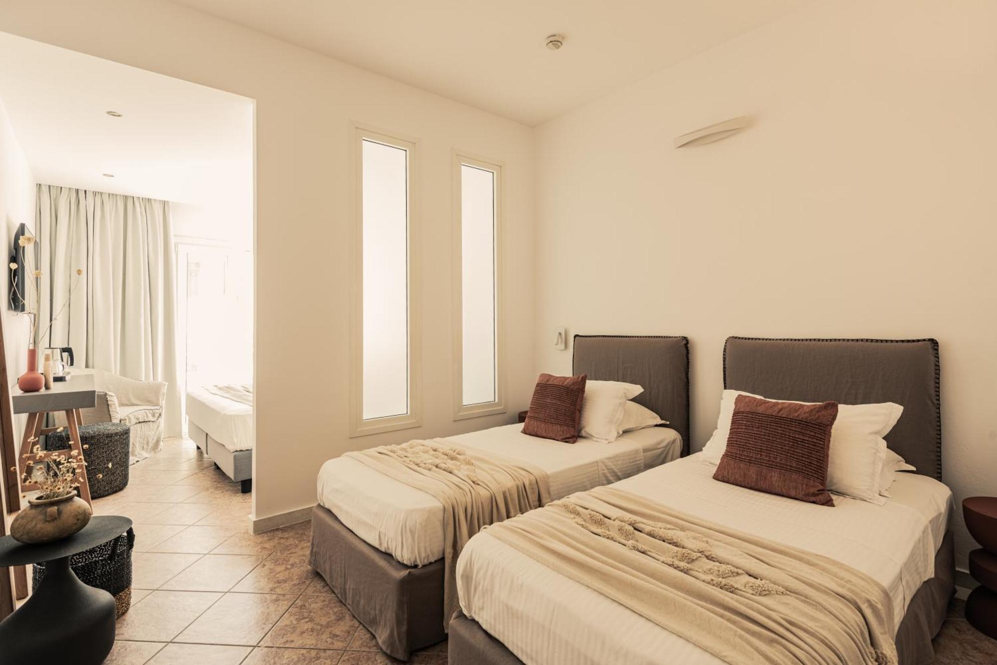 Saint George Hotel Chrisi Akti  Zewnętrze zdjęcie