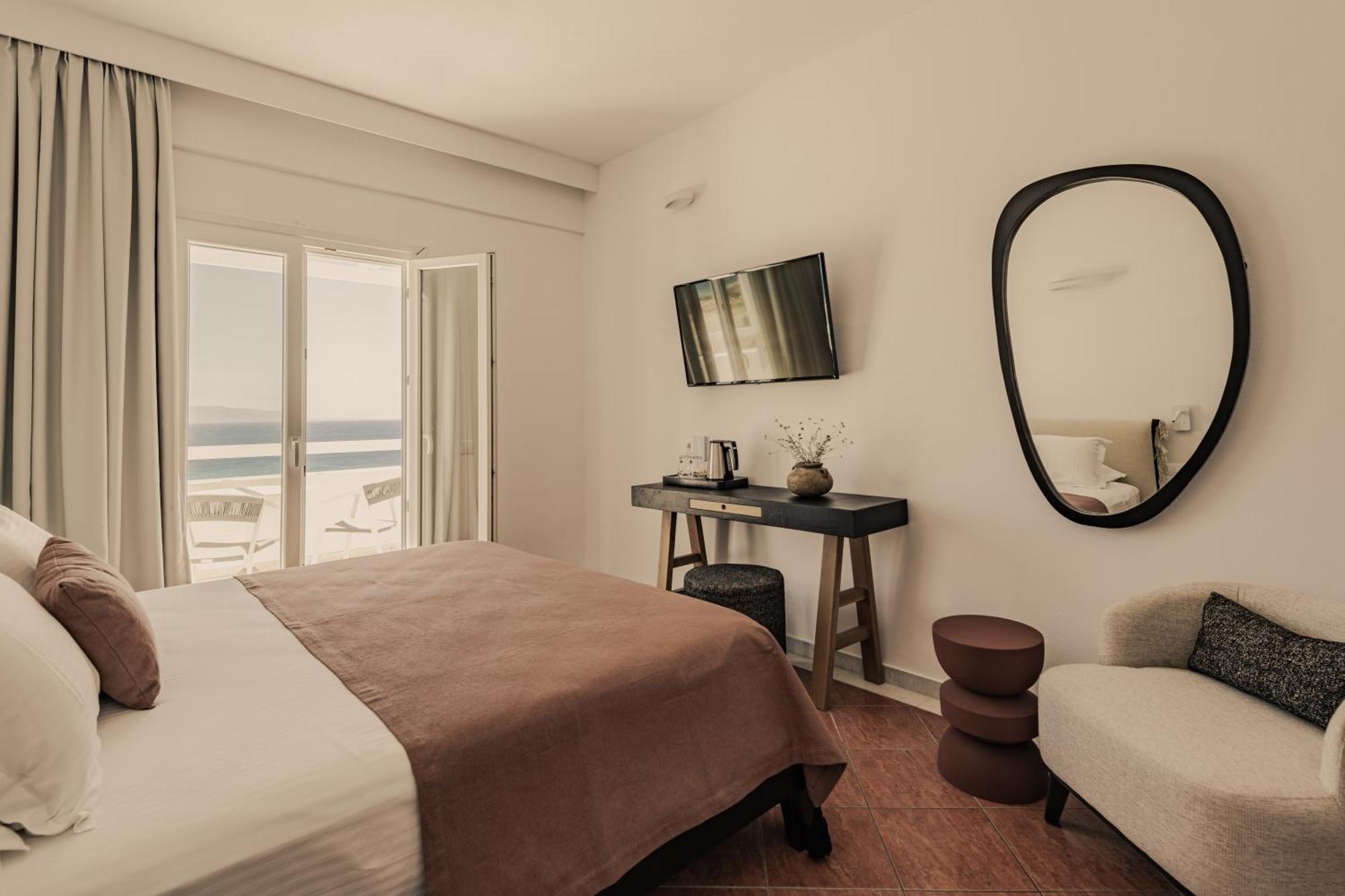 Saint George Hotel Chrisi Akti  Zewnętrze zdjęcie