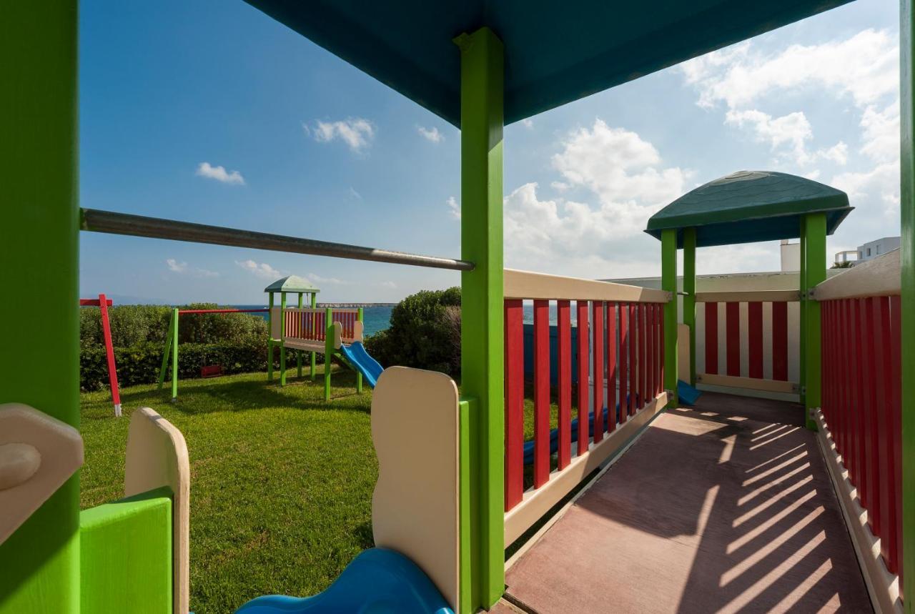 Saint George Hotel Chrisi Akti  Zewnętrze zdjęcie